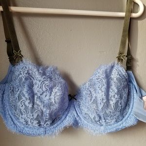 Victoria's Secret Dream Angels Bra.